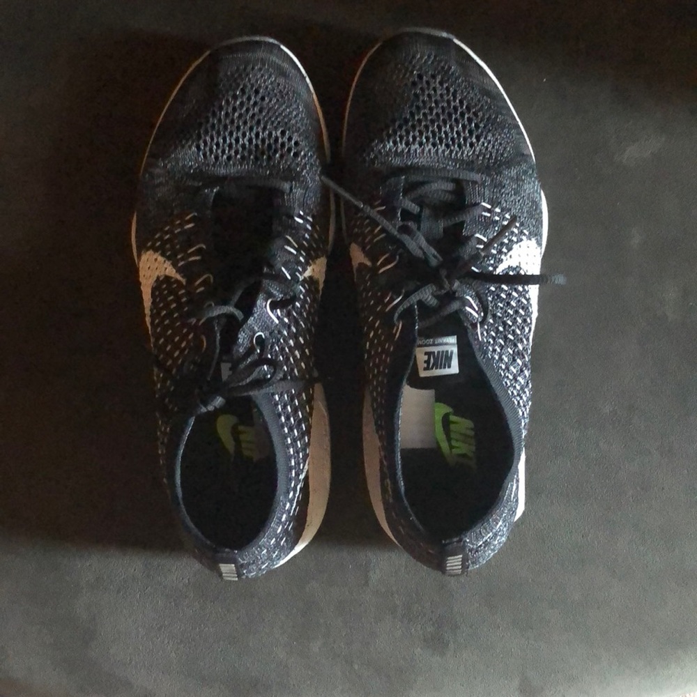 Like new gray, black and white Nike Flyknit Zooms